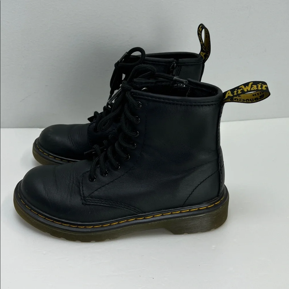 Dr Martens Black Leather Boots 1460 Girls Size 1 US Youth Classic Kids Combat